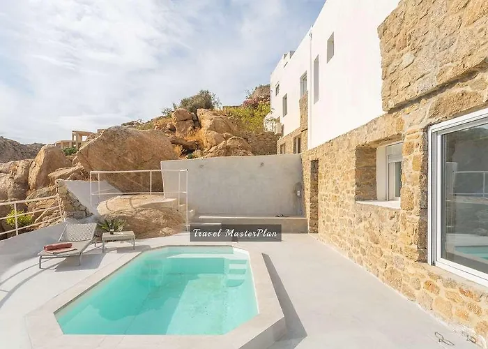 Super Rockies Отель