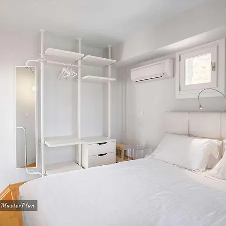 Отель Super Rockies 4*