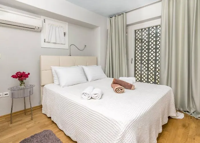 Super Rockies 4* Super Paradise Beach (Mykonos)