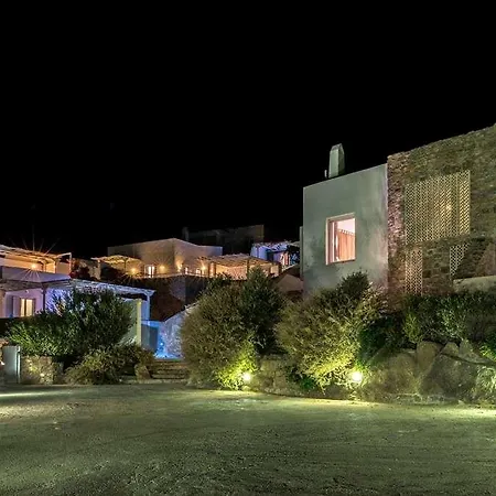 Super Rockies Mykonos Town