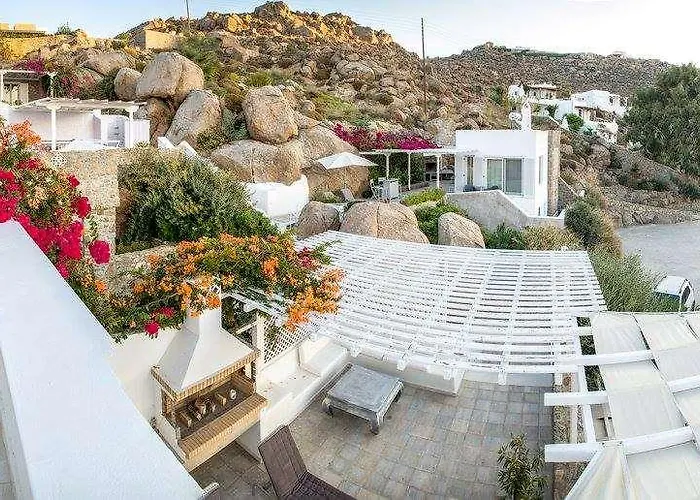 Super Rockies Hotel Super Paradise