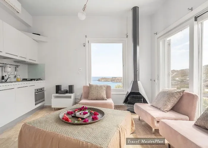 Super Rockies Hotel 4*